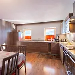 Casa vacanze In Mayrhofen Near Slopes *