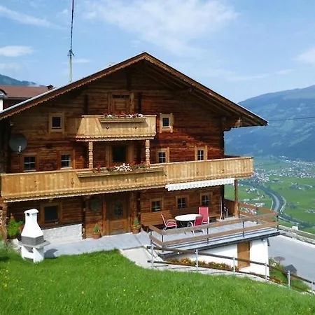 Σπίτι διακοπών In Mayrhofen Near Slopes Hippach