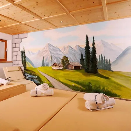 Hébergement de vacances In Mayrhofen Near Slopes