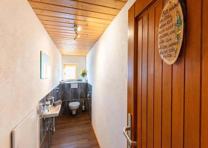 In Mayrhofen Near Slopes בית נופש