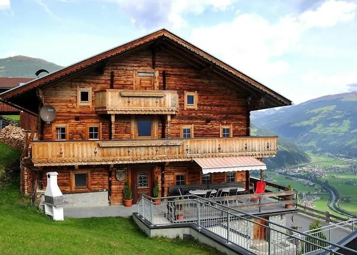 Hébergement de vacances In Mayrhofen Near Slopes *